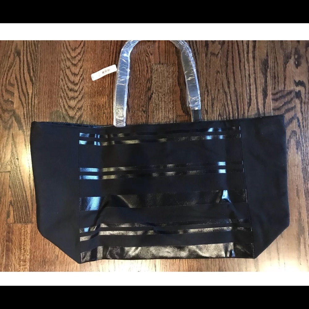 SOLD Victoria’s Secret Black Lace Up 2018 Week